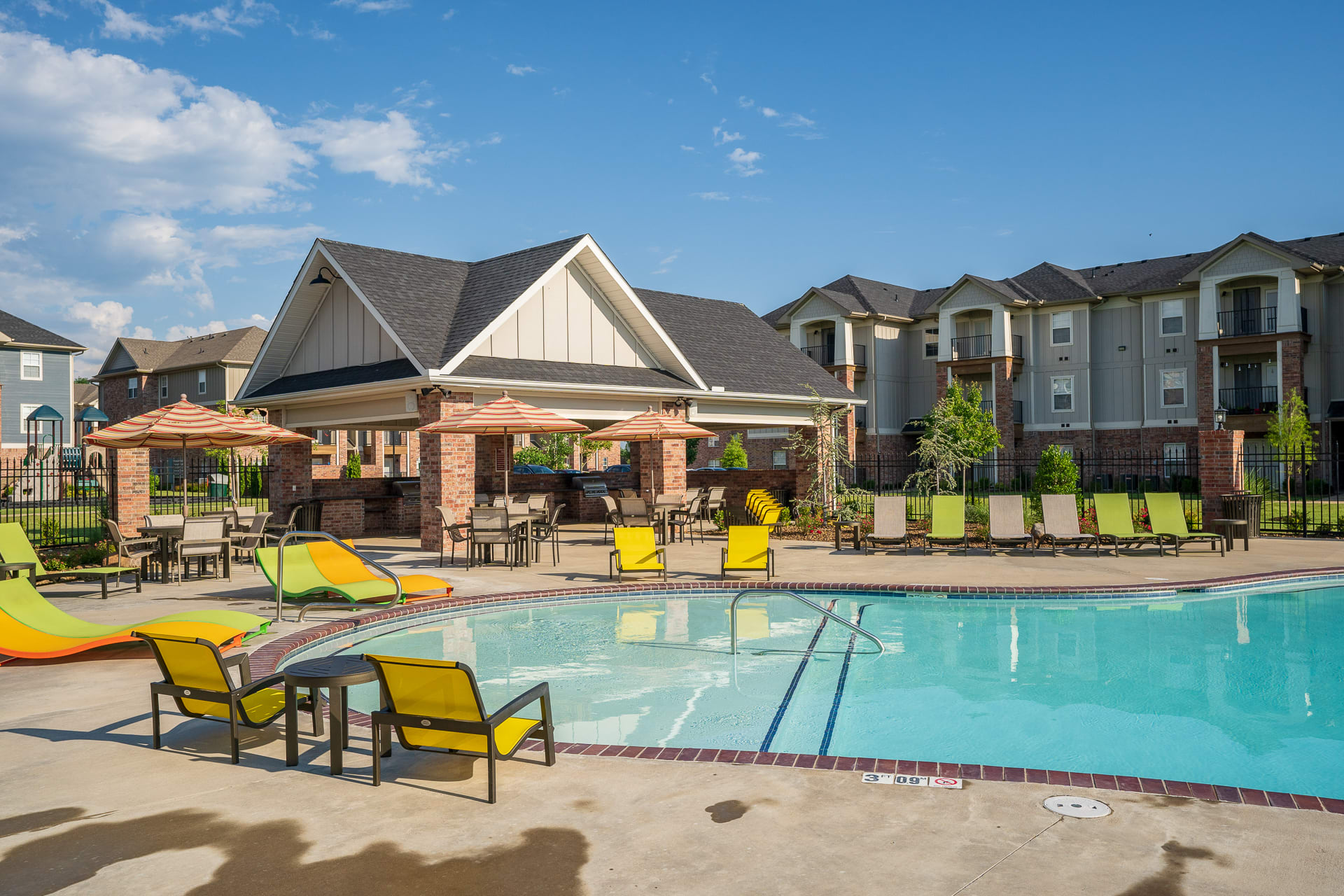 Sullivan Square Luxury Apartments in Bentonville, AR